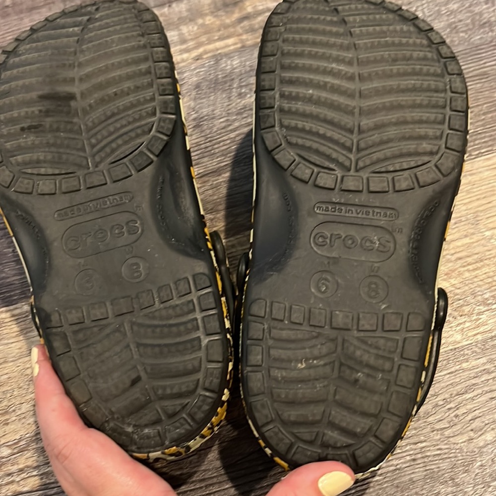 Disney Leopard Crocs - Picture 5 of 5